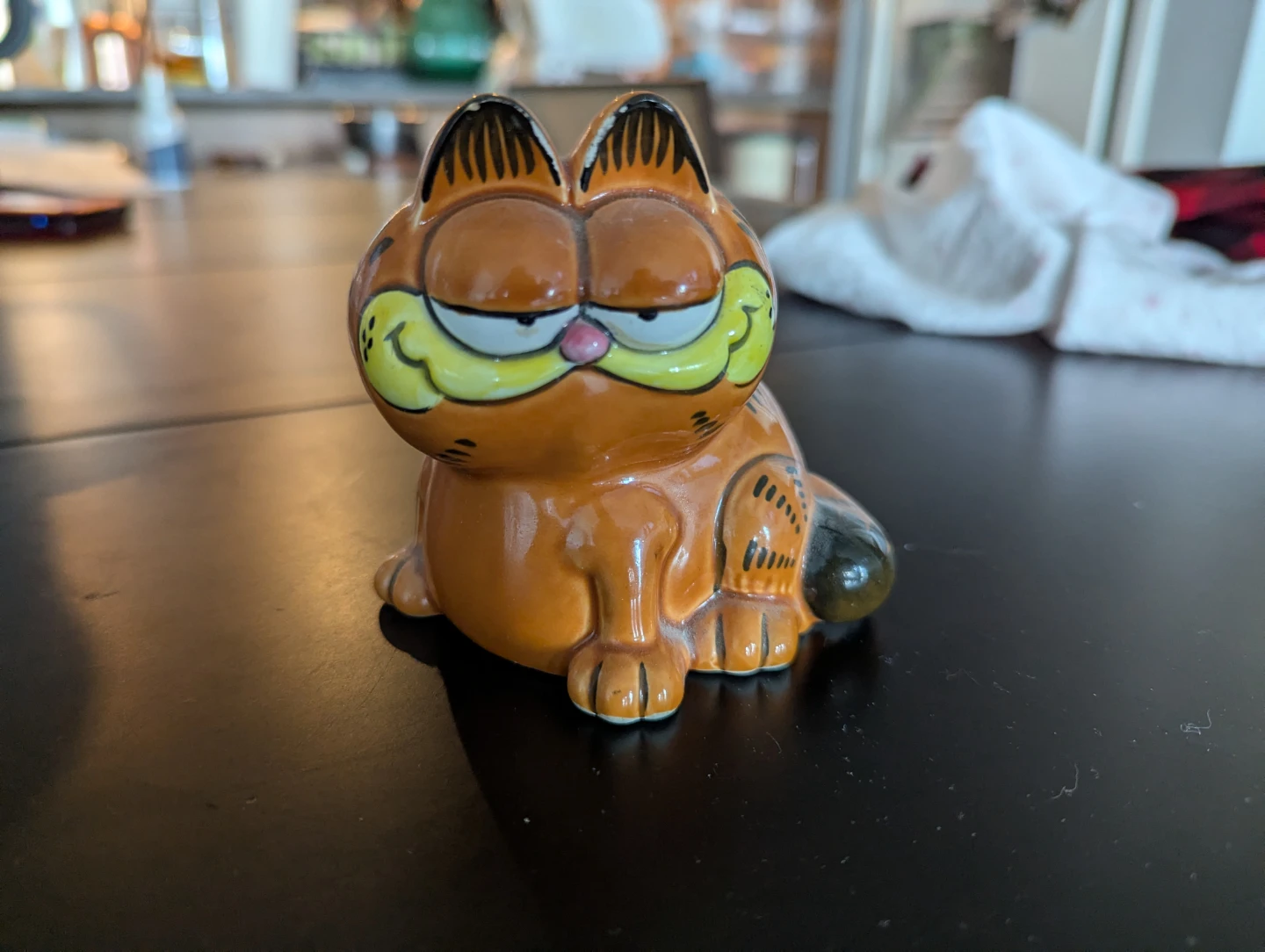 Garfield Ceramic Figurine