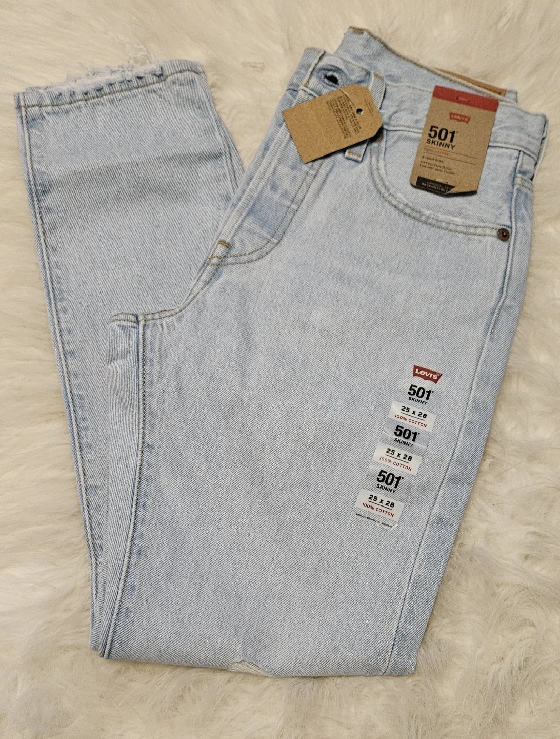 Levi's 501 Skinny Jeans Light Wash Size 25 x 28