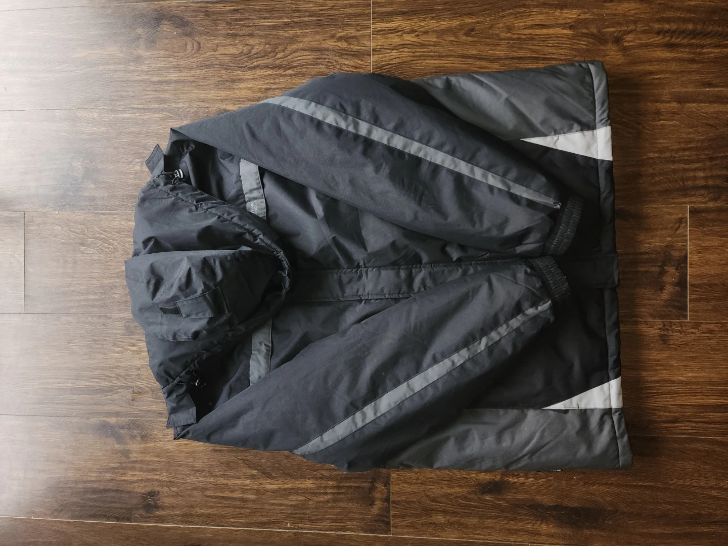 Men's Black and Grey Winter Jacket - photo 2