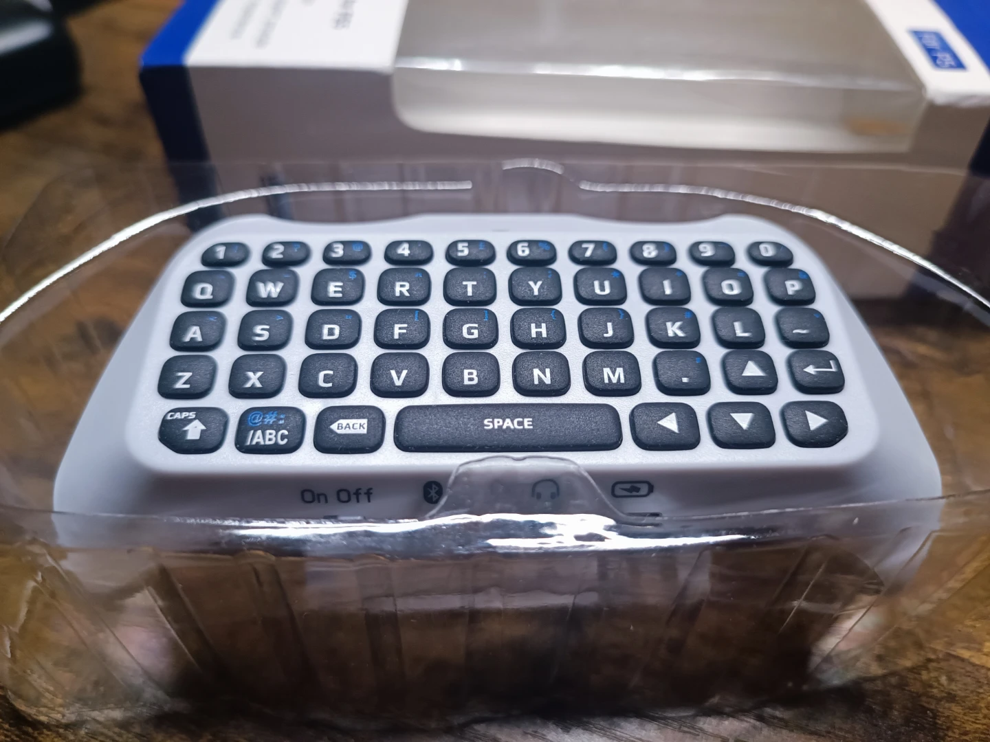 Wireless Controller Keyboard for PS5 - photo 2
