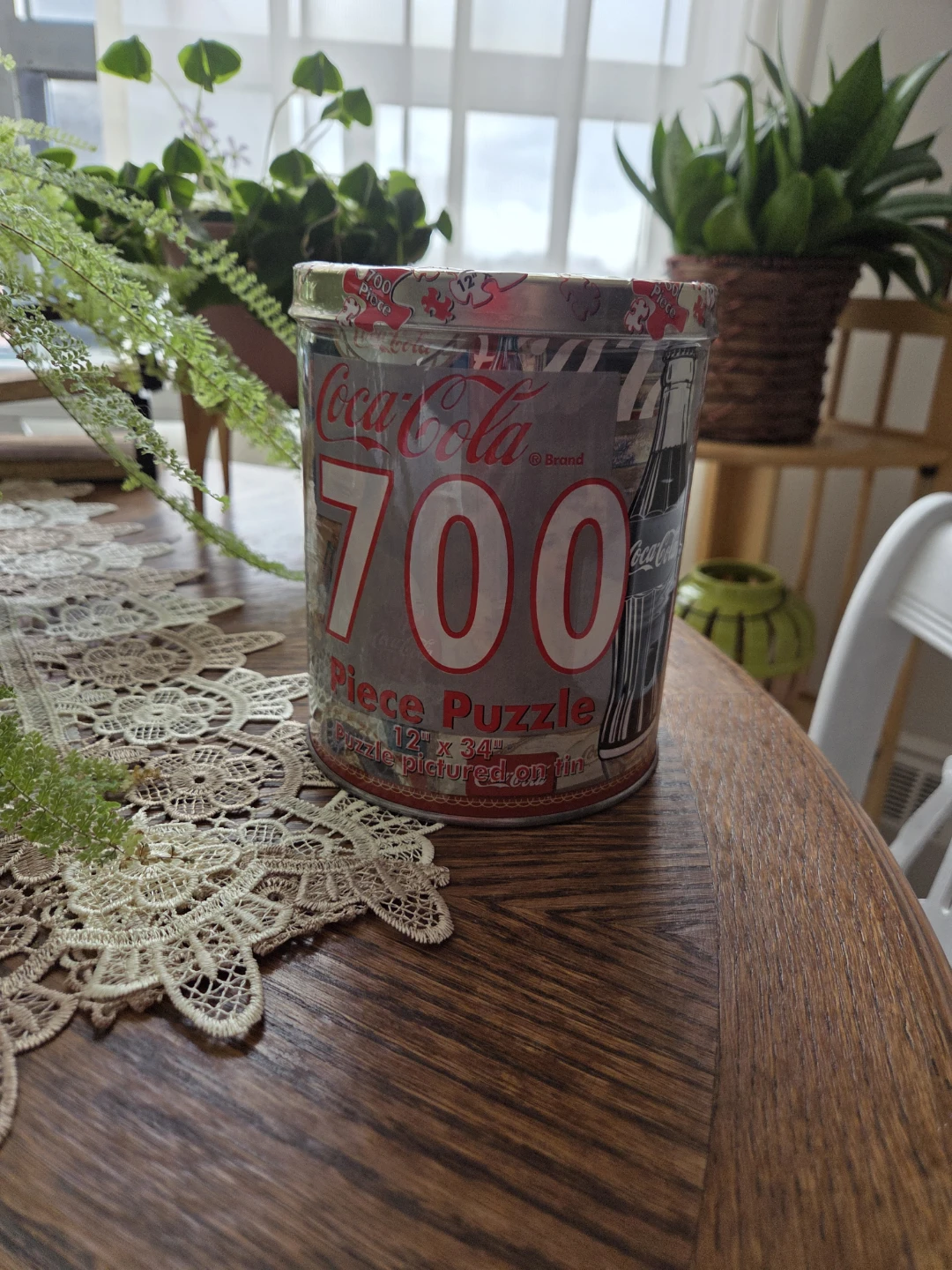 Coca-Cola 700 Piece Puzzle in Tin 🥕