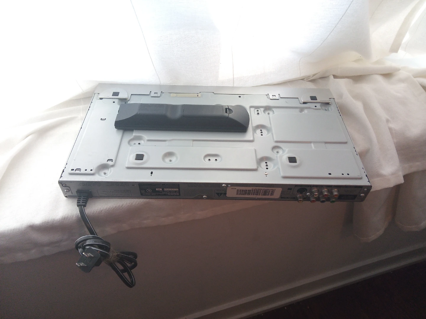 Sony DVD Player with Remote and RCA Cables - photo 2