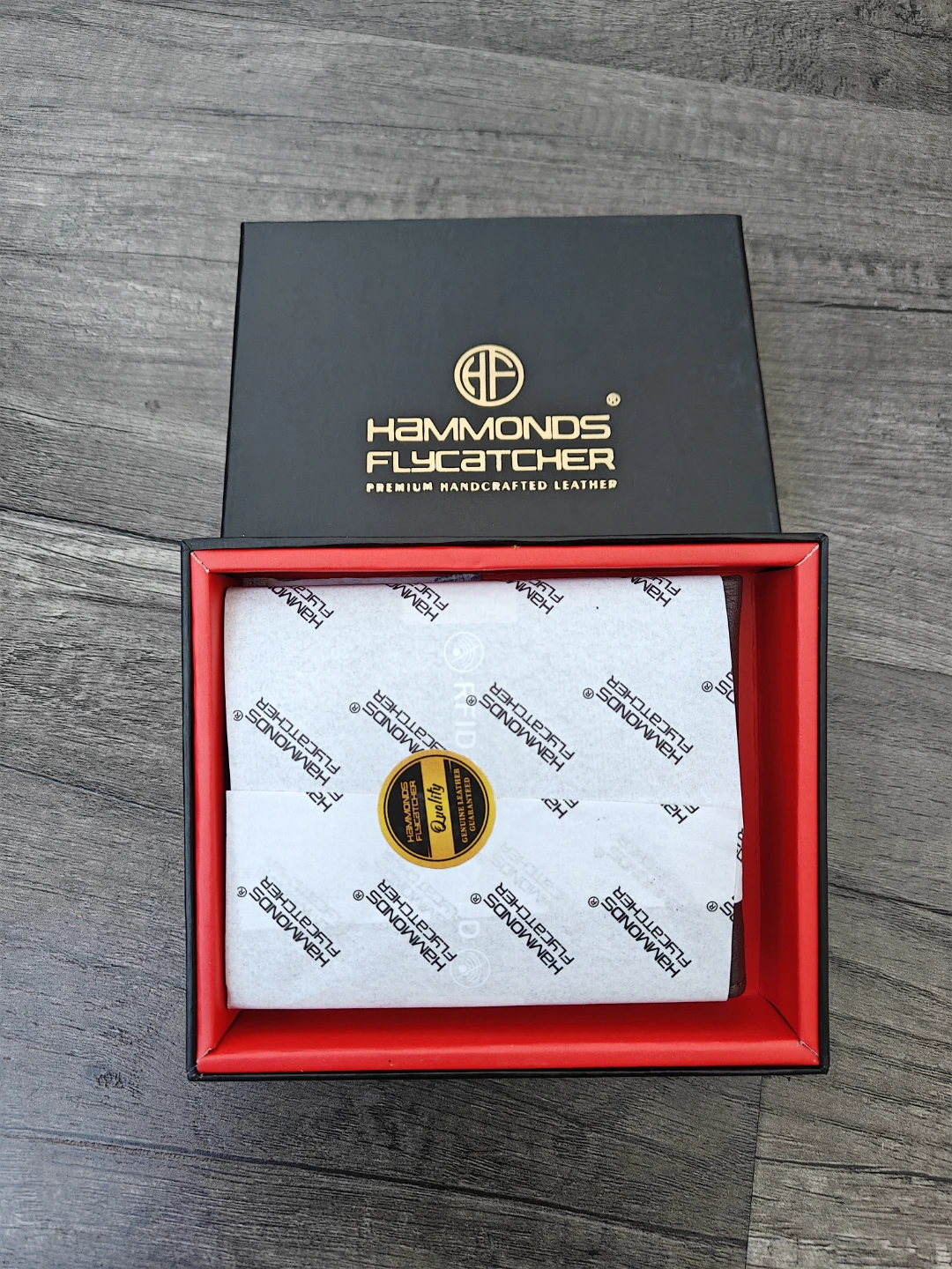 Hammonds Flycatcher Leather Wallet with RFID Protection - photo 2