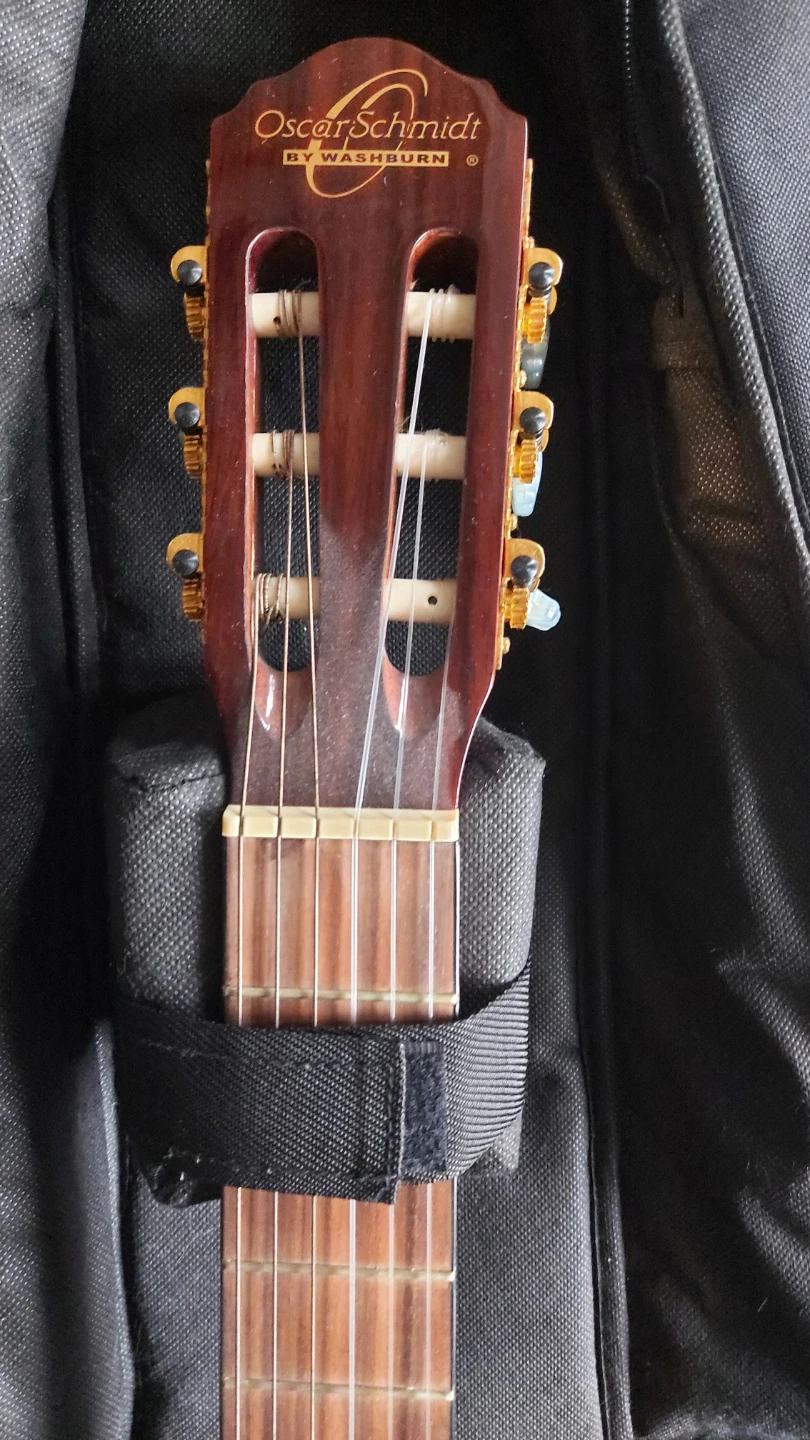 Oscar Schmidt Classical Guitar - photo 2