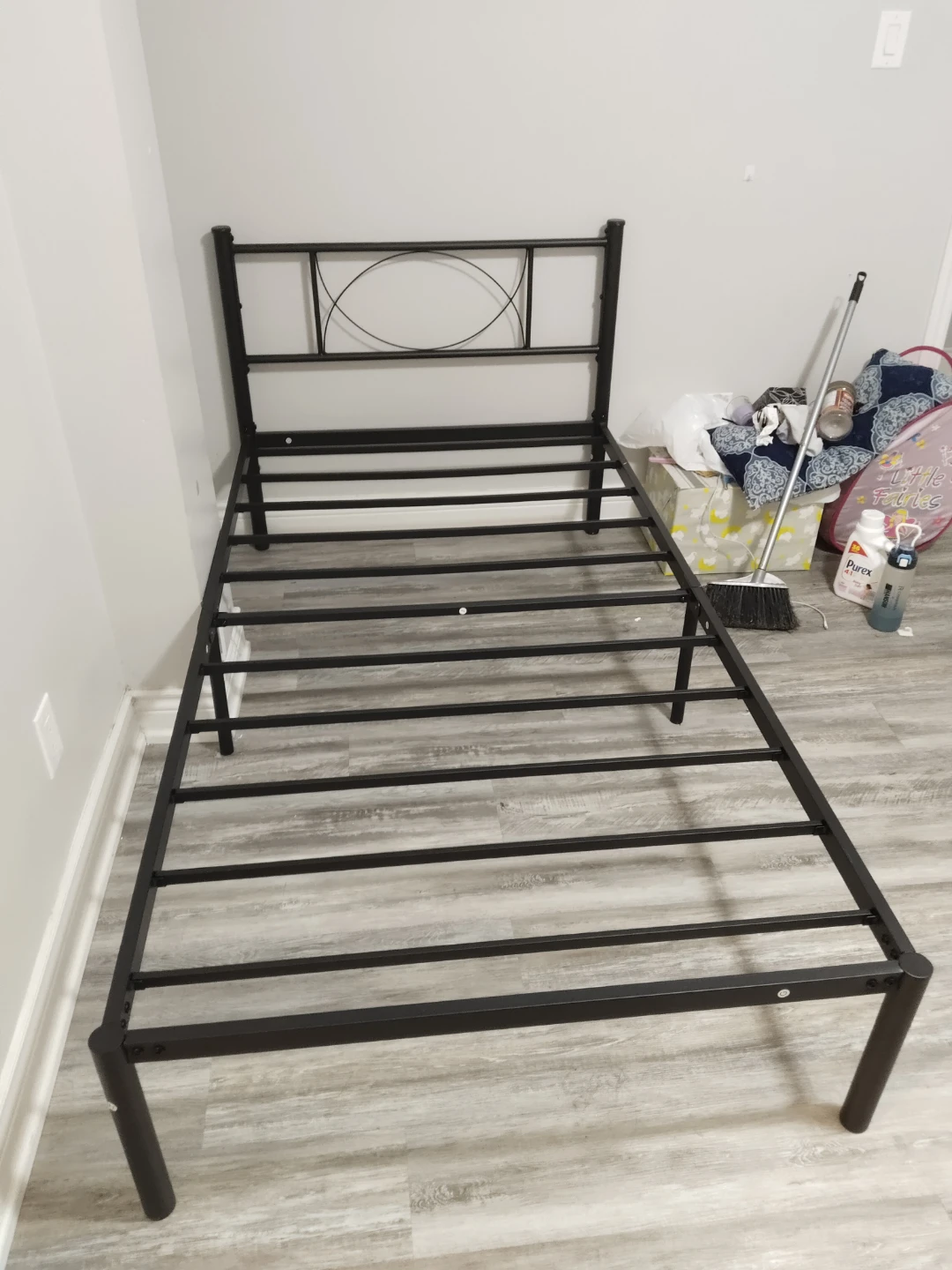 Enduran 14 Inch Twin Size Bed Frame