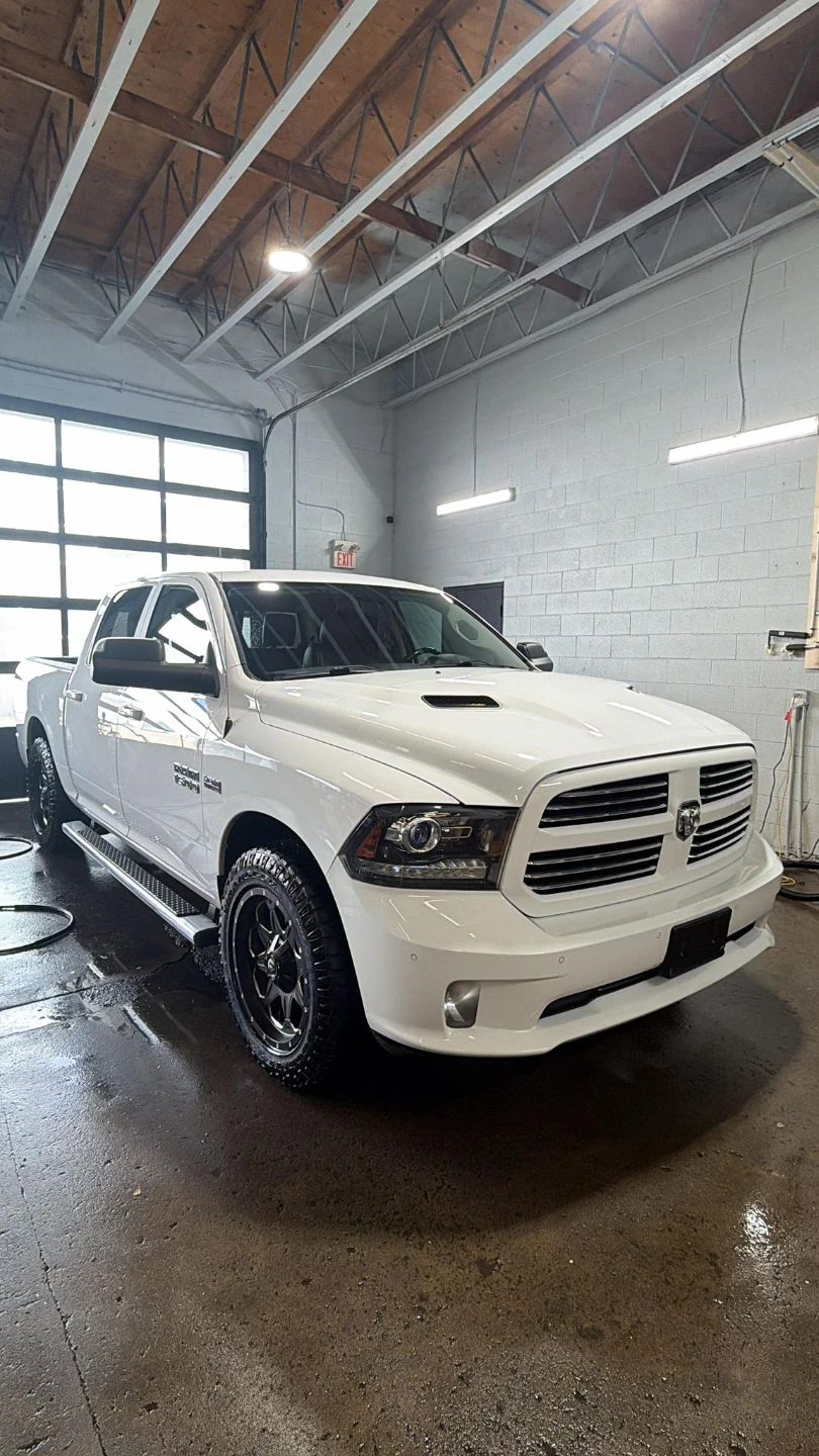 White Dodge Ram 1500 Pickup Truck