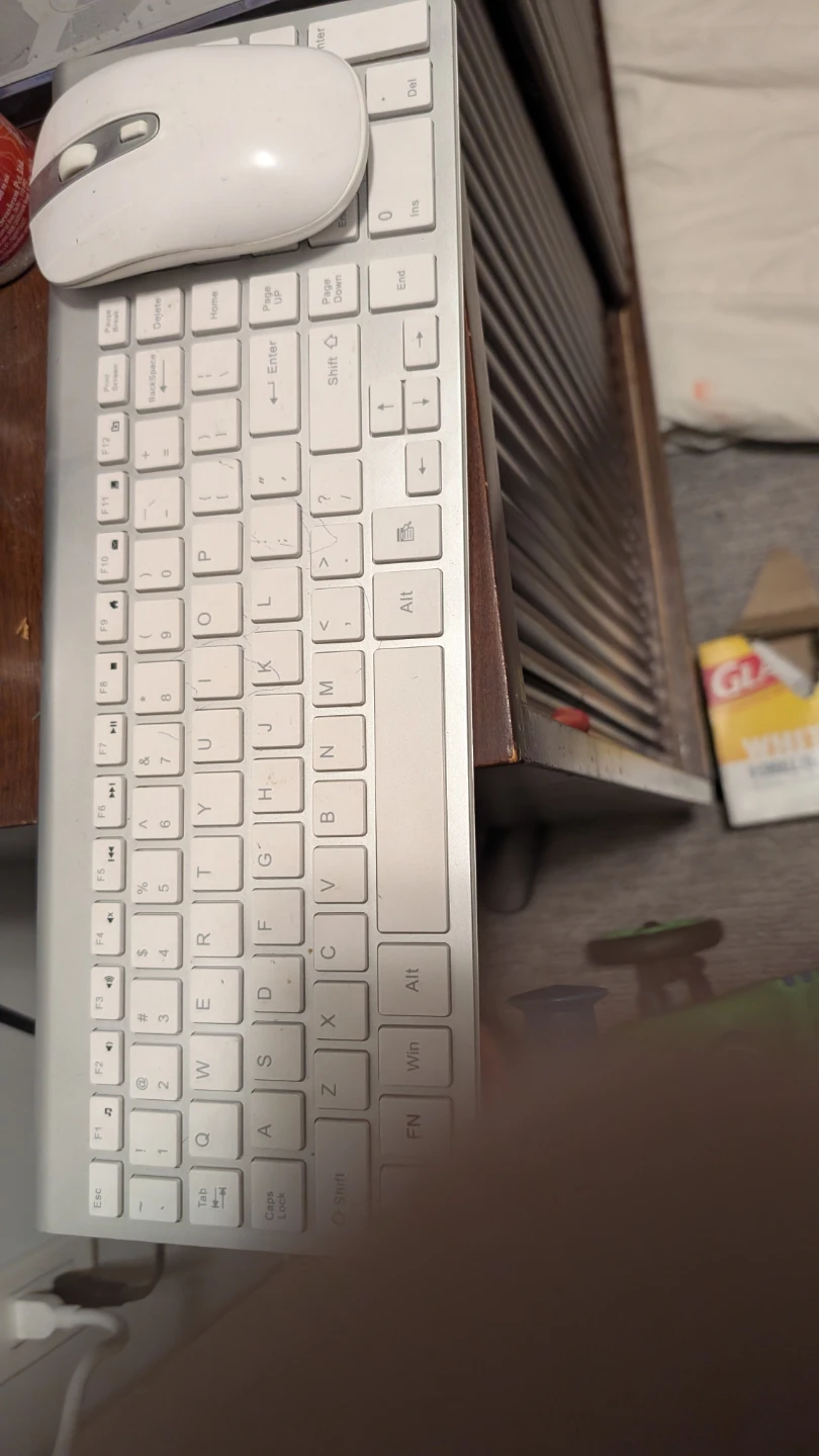 White Wireless Keyboard and Mouse Set