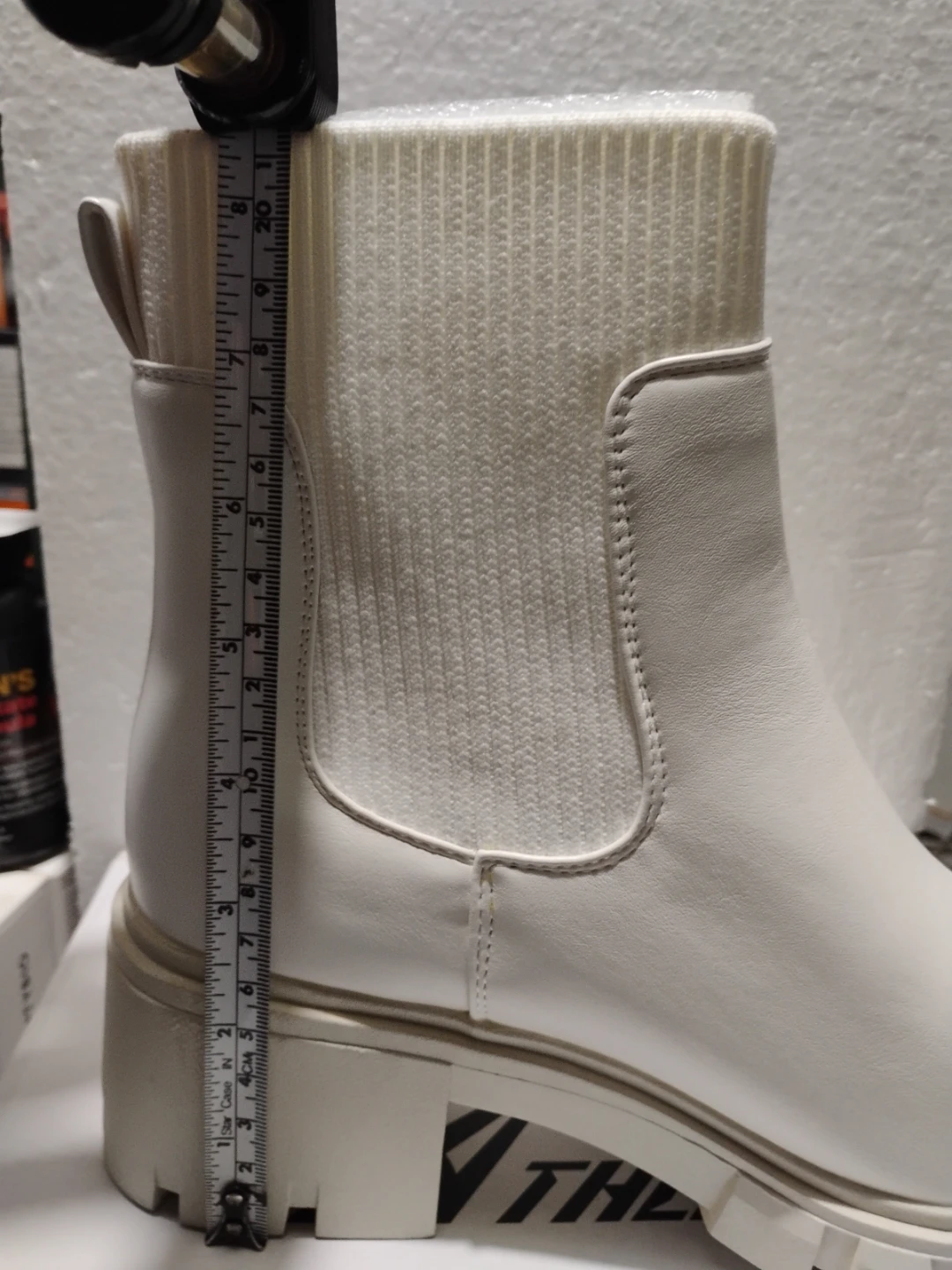 Athlefit cream colored Chelsea boots size 8.5, 9, or 7.5 - photo 3