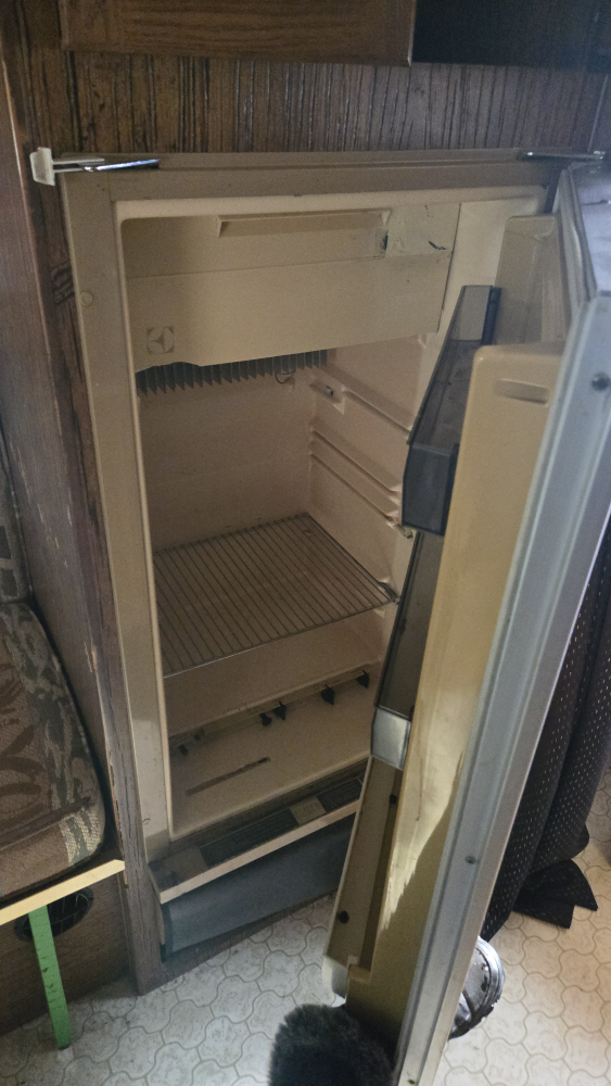 1975 rv - photo 2
