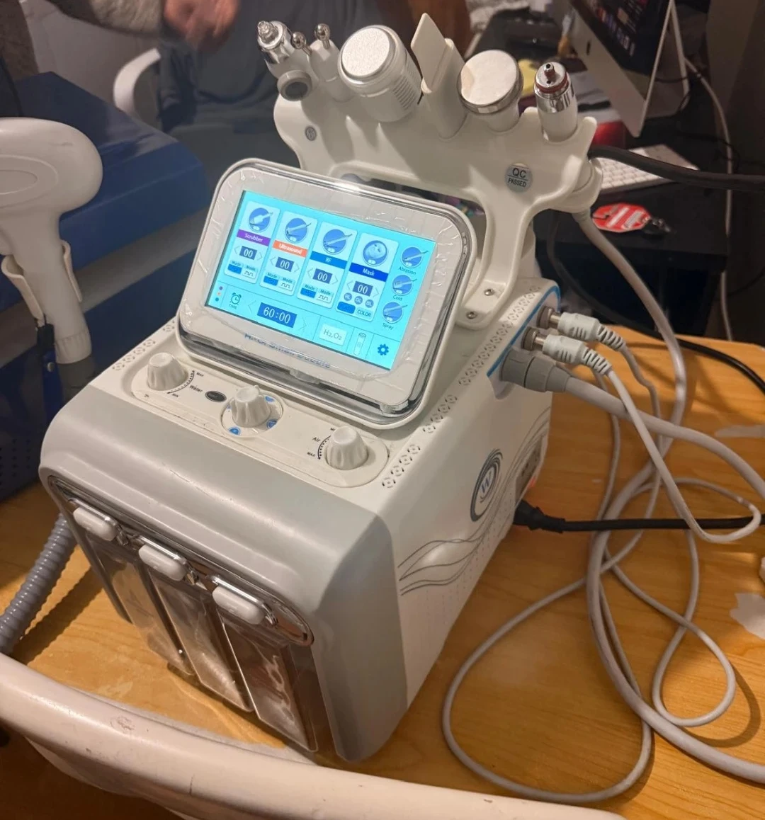 H2O Small Bubble Facial Machine - photo 3