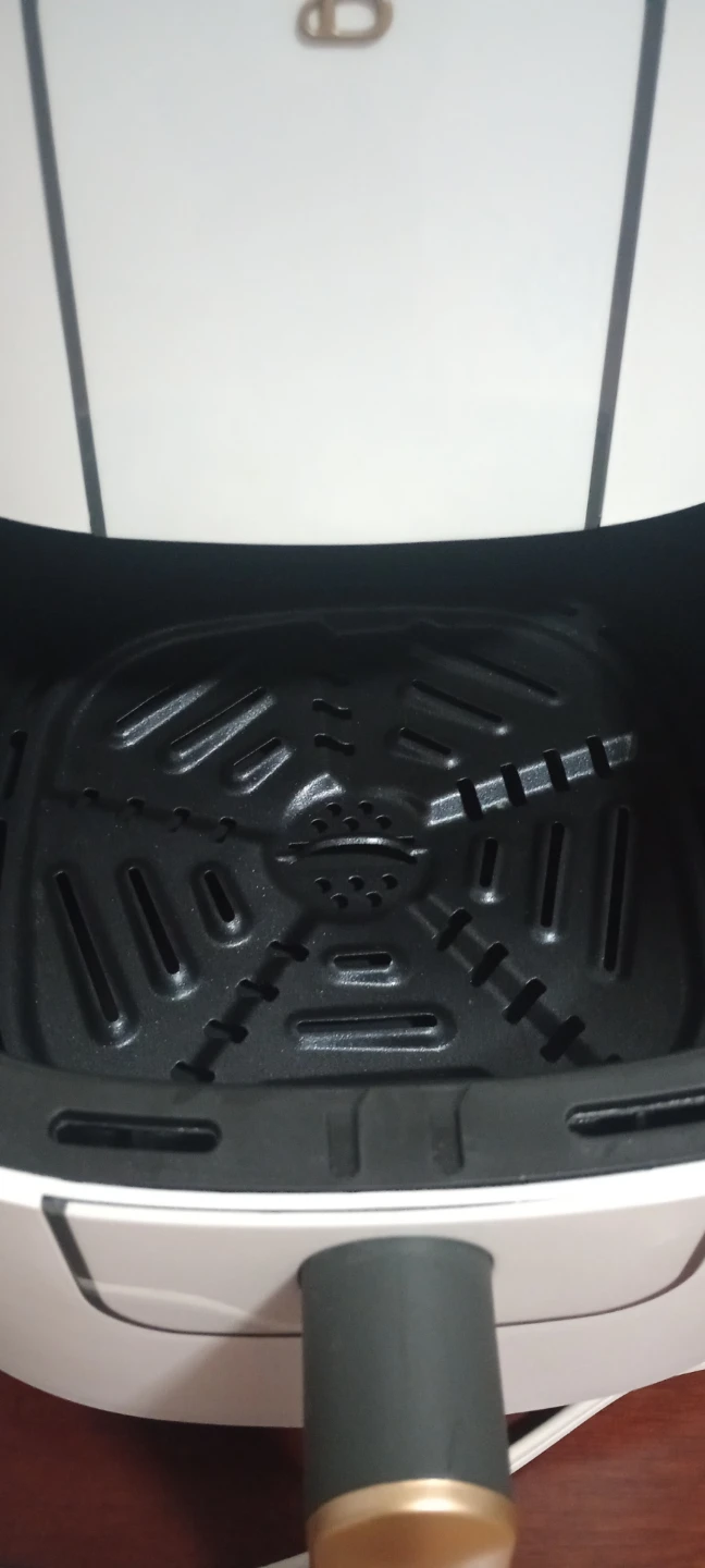 White Air Fryer - photo 4