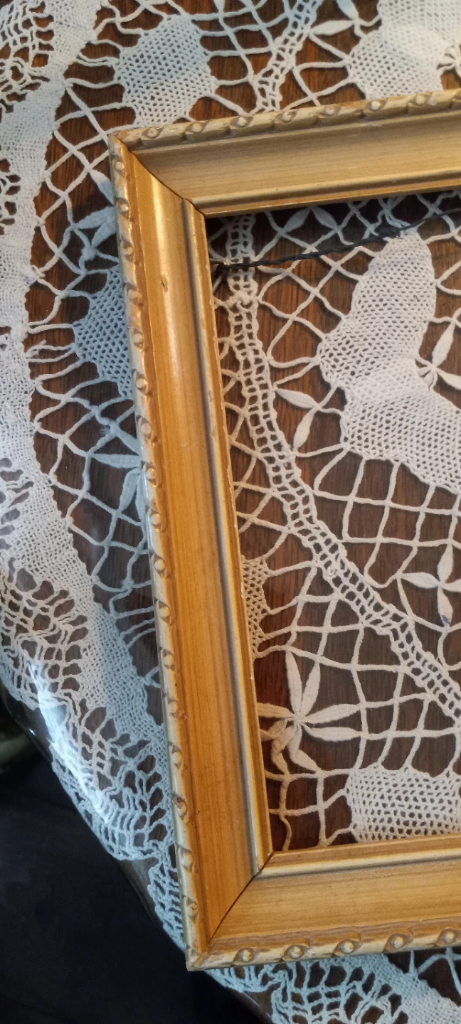 Gold Tone Picture Frame - photo 3