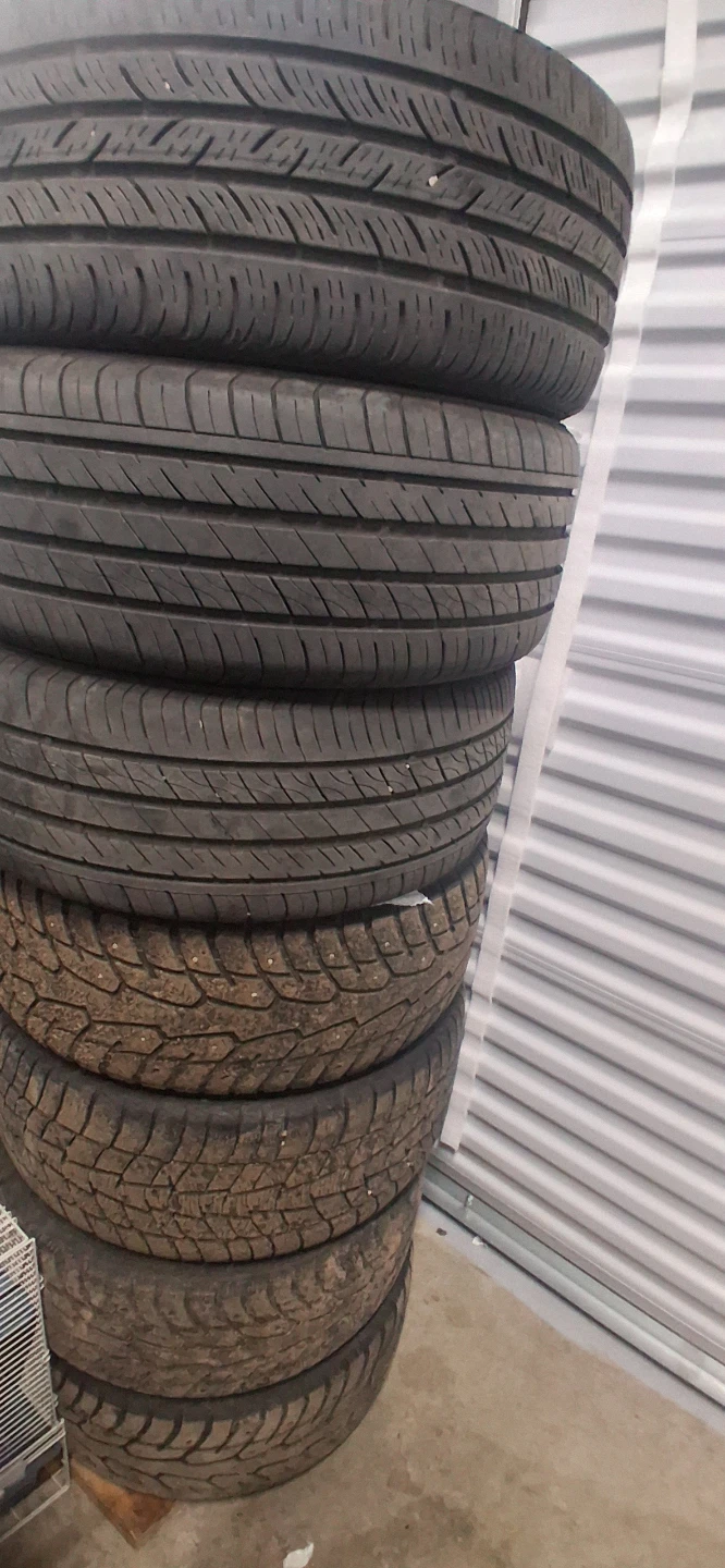 Set of 7 Tires with Rims - photo 5