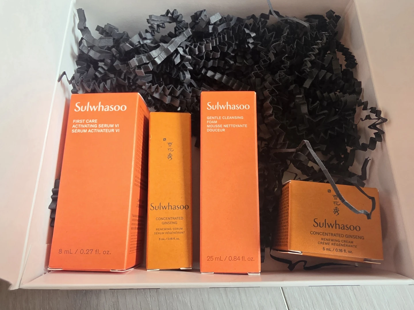 NEW 4-Piece Sulwhasoo Cult Classic Icons Kit - photo 3