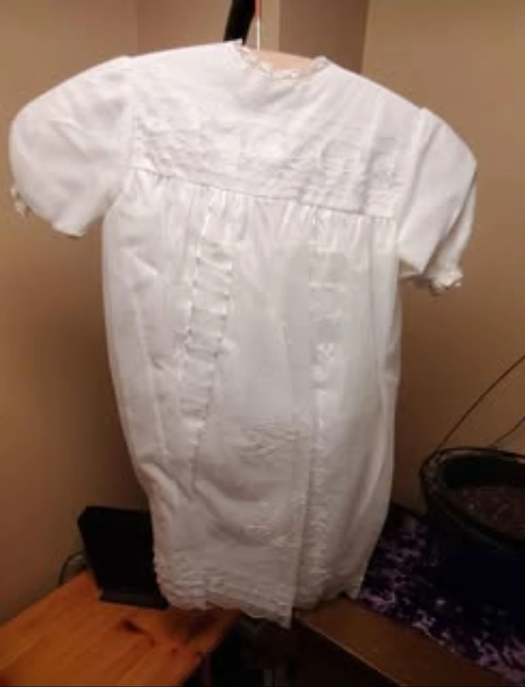 White Baby Christening Gown and Bonnet Set sz 1 - photo 2