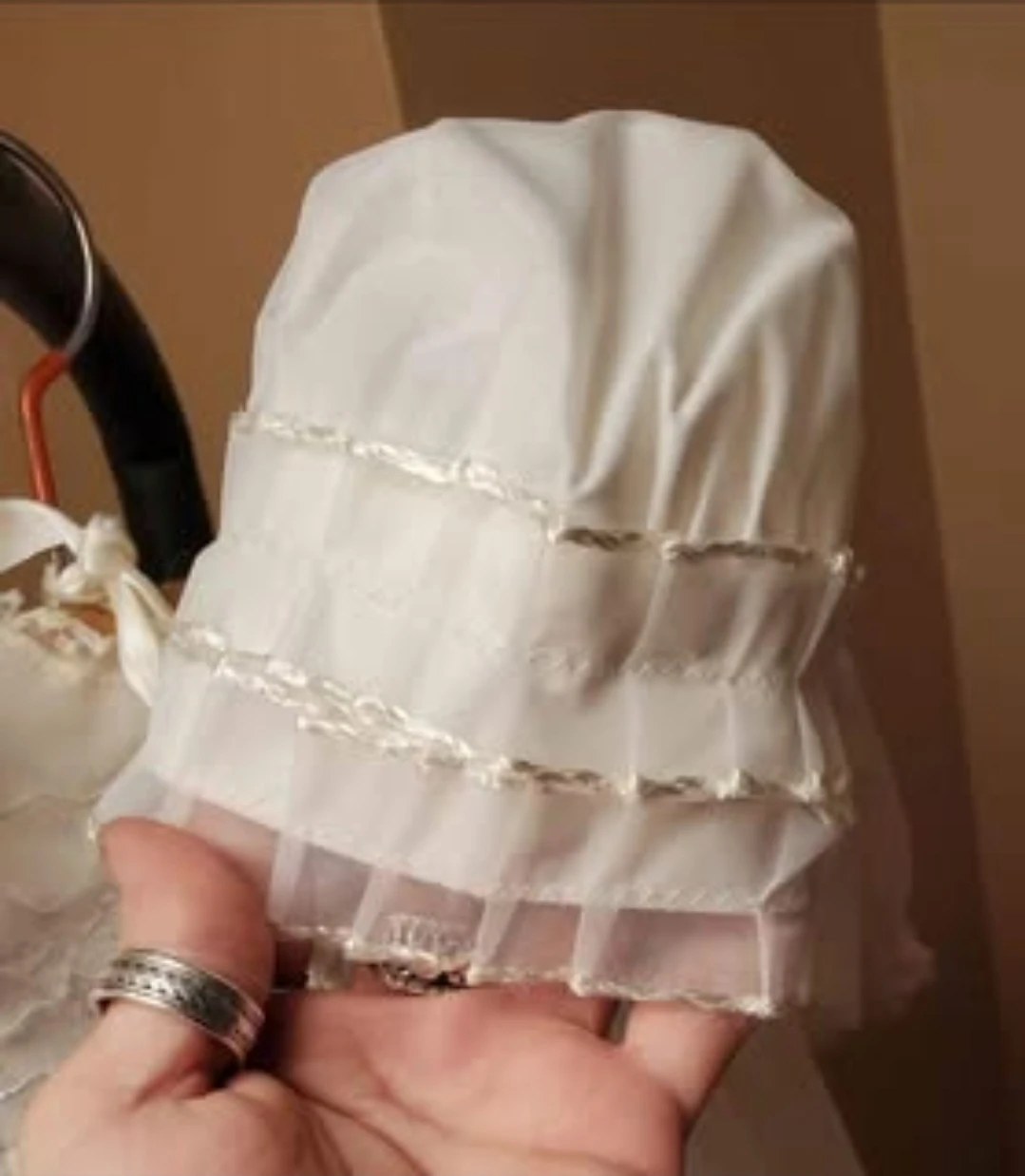 White Baby Christening Gown and Bonnet Set sz 1 - photo 5
