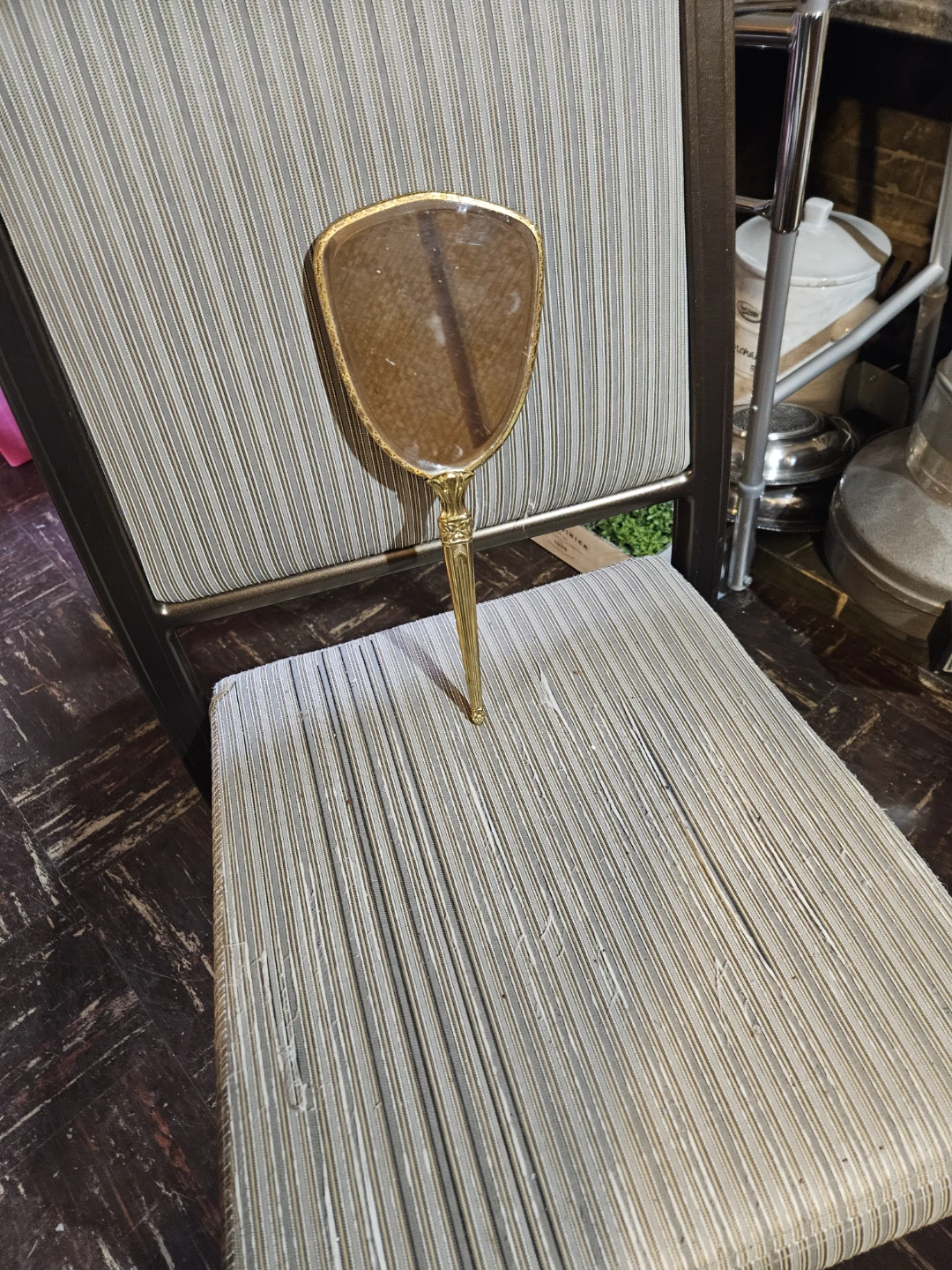 Vintage Gold Hand Mirror - photo 4