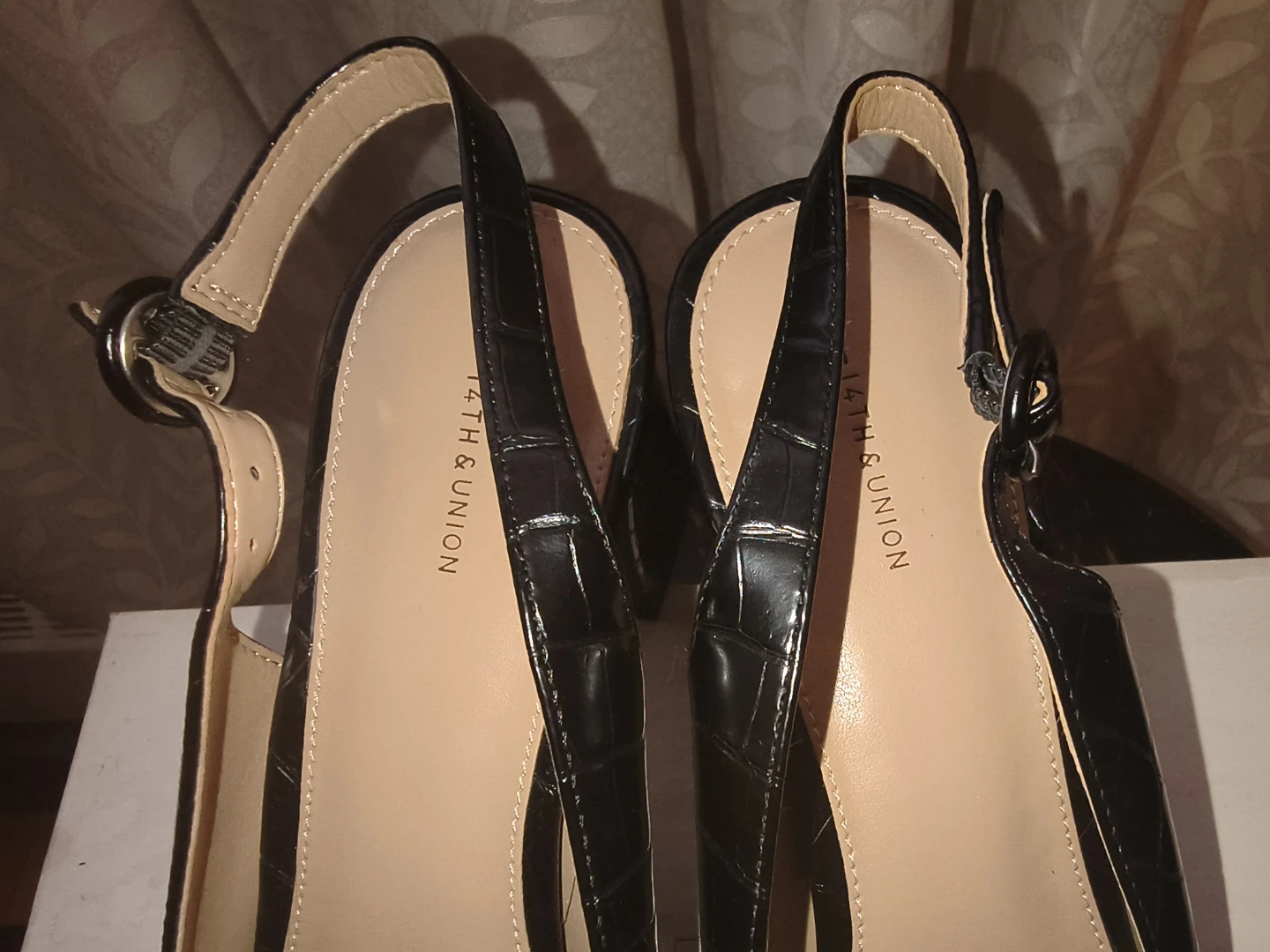 14th & Union Black Croc Embossed Slingback Heels 12 Medium - photo 5