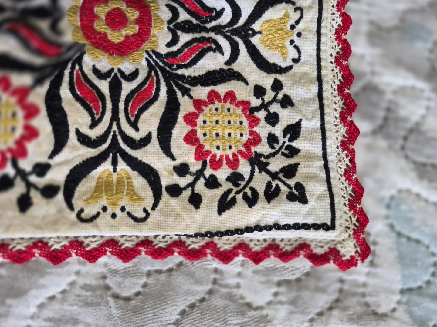 Beautiful Vintage Traditional Suzani-style Uzbekistan Embroidery - photo 4