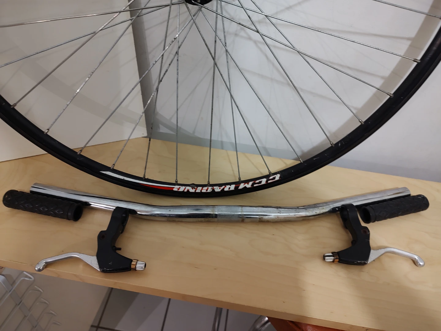 Single speed project 700C CCM Racing rear rim and handlebar - photo 3