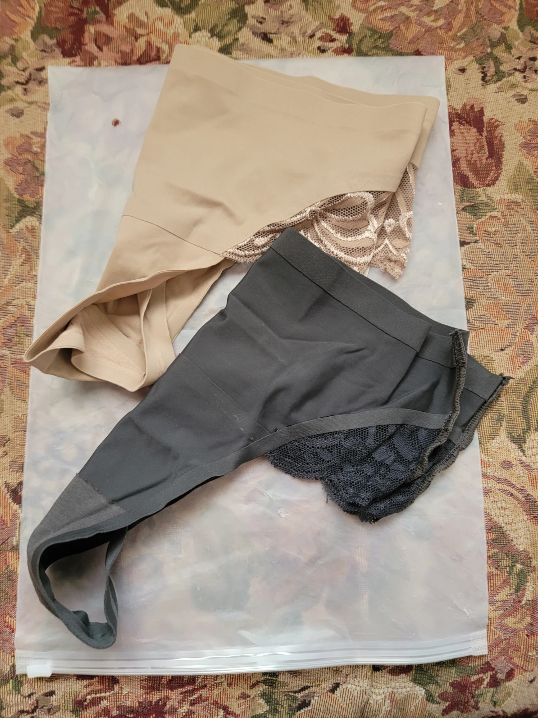 2 Pairs of No-Show Lace Trim Underwear - photo 3
