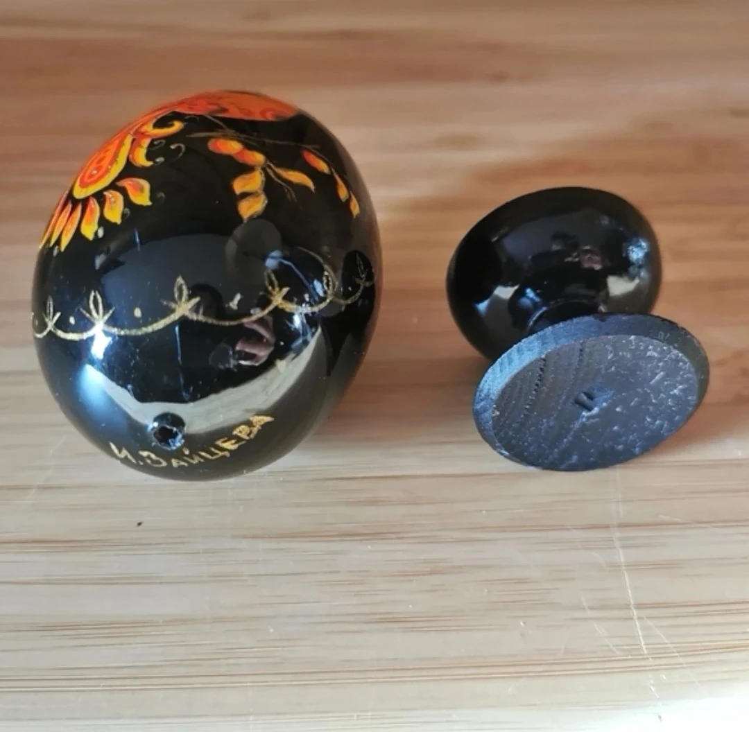 Hand Painted Lacquered Folk Art Egg With Stand - photo 5