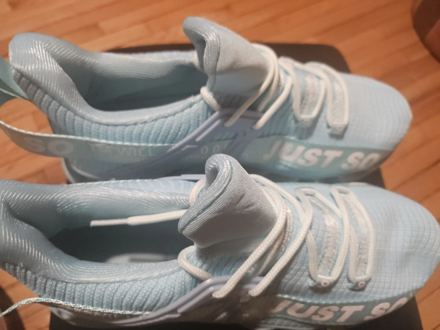 Light Blue "JUST SO SO" Athletic Shoes - Size 40 - photo 2