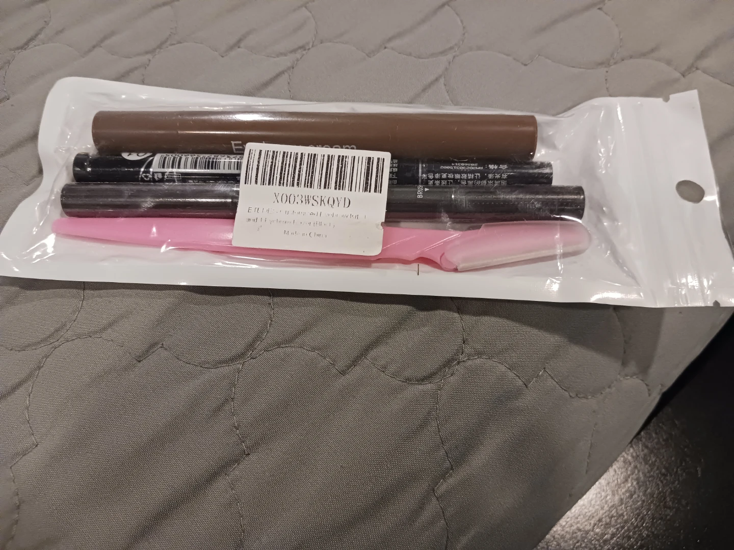2 packet Drawing Eyebrow Pencils with Brush & Razor - Set of 3 - photo 3