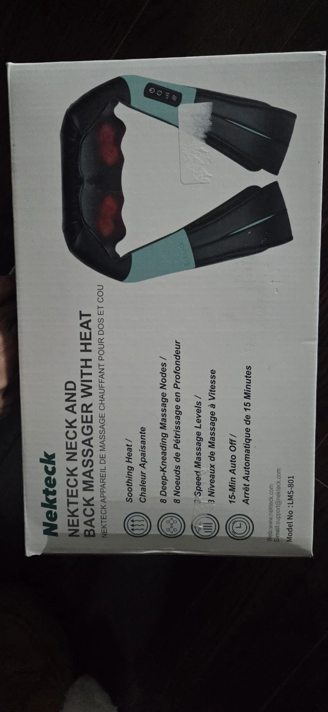 Neck and Shoulder Massager with Heat - photo 5