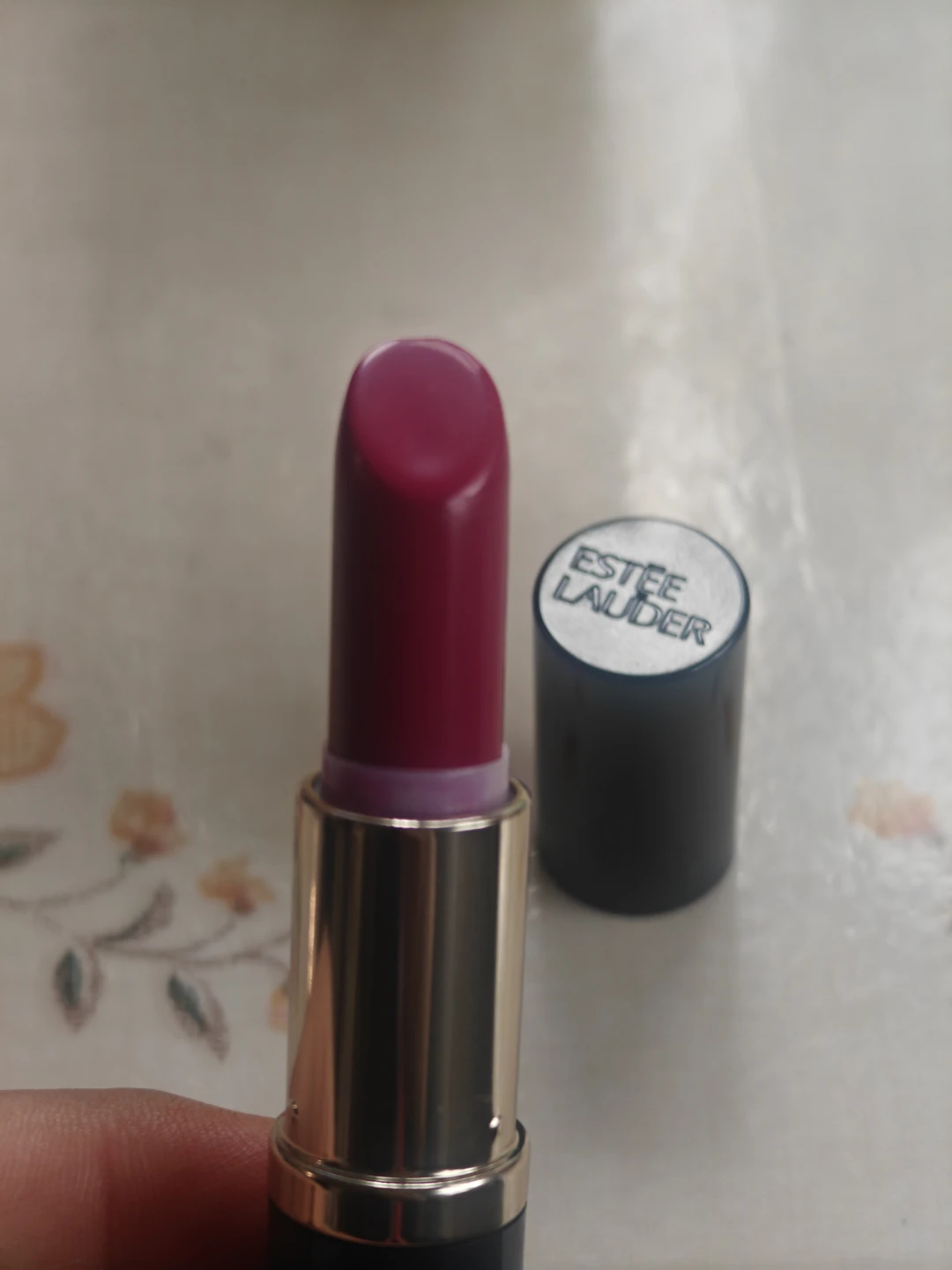 Estée Lauder Pure  - 330 Tumultuous Pink