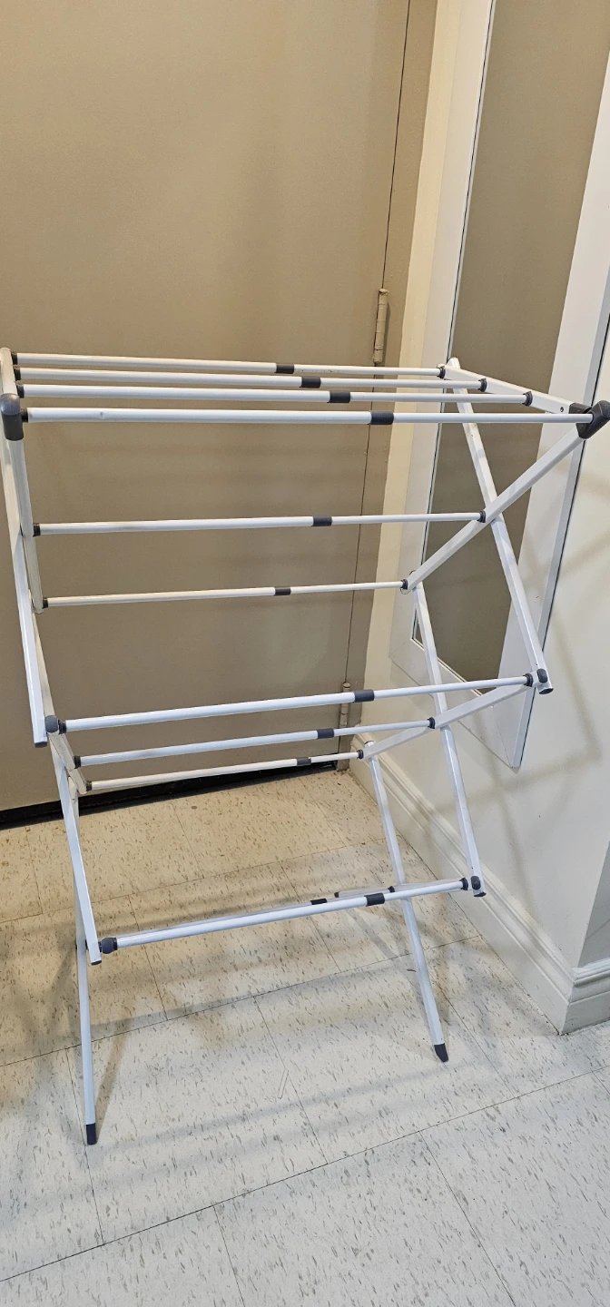 Adjustable White Folding Drying Rack - photo 4