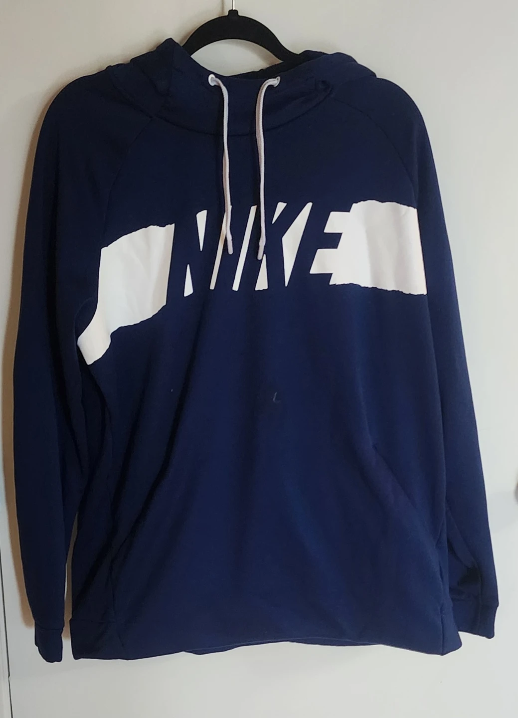 Nike Navy Blue Hoodie(Large) Price is firm
