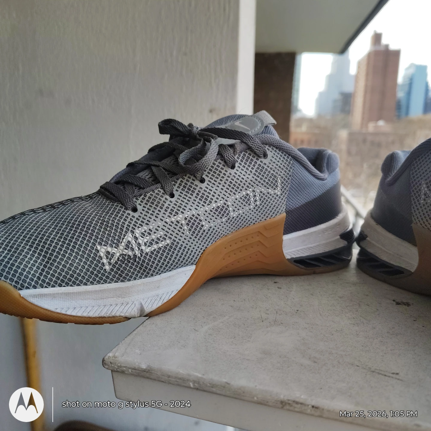 Nike Metcon 8 Shoes Grey/White US 8.5 - photo 4