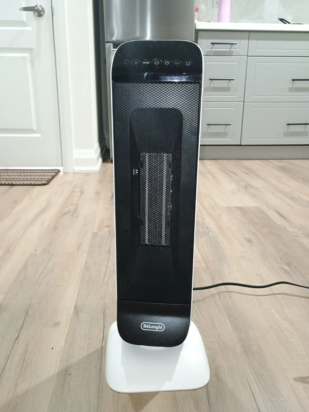 DeLonghi Ceramic Tower Heater with Remote - photo 2