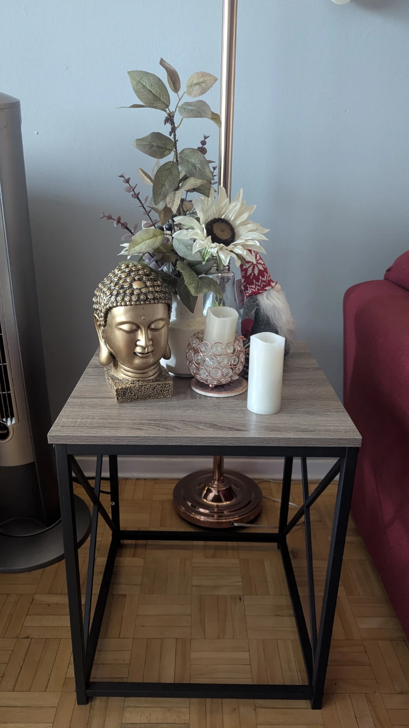 2 Side Tables – Excellent Condition