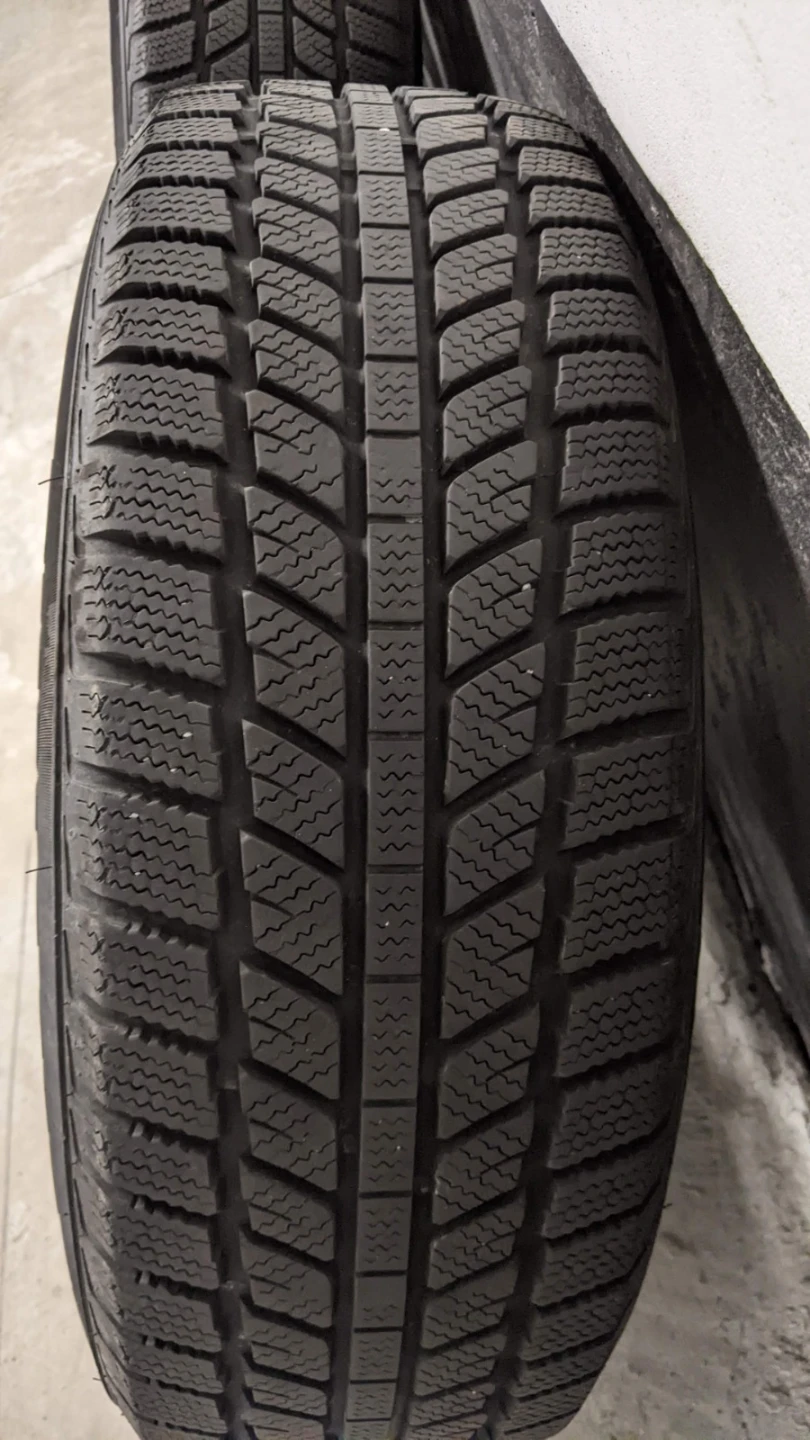 Dynamo Winter Tires on Rims - 225/65R17 - photo 5