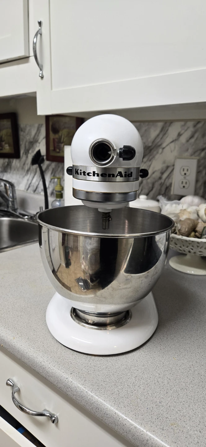 KitchenAid Classic Stand Mixer - photo 3