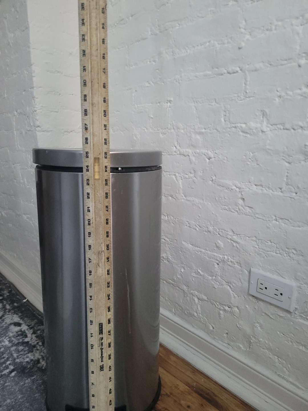 Stainless Steel Step Trash Can with Inner Bucket - photo 3