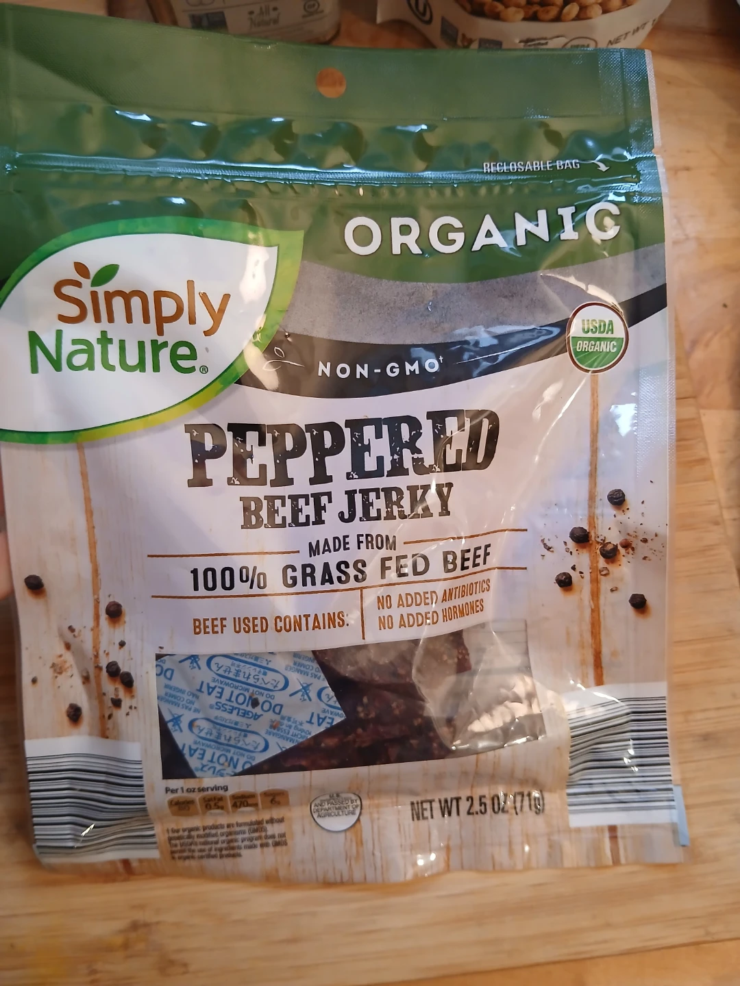 Simply Nature Organic Peppered Beef Jerky - 2.5 oz  🧡
