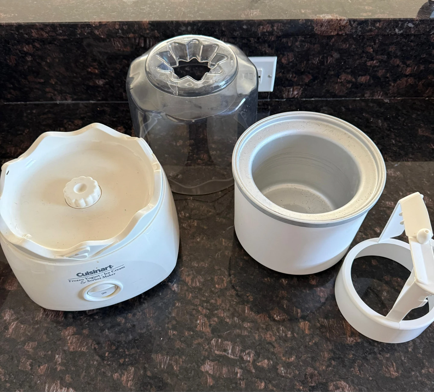Cuisinart Frozen Yogurt, Ice Cream & Sorbet Maker - photo 4