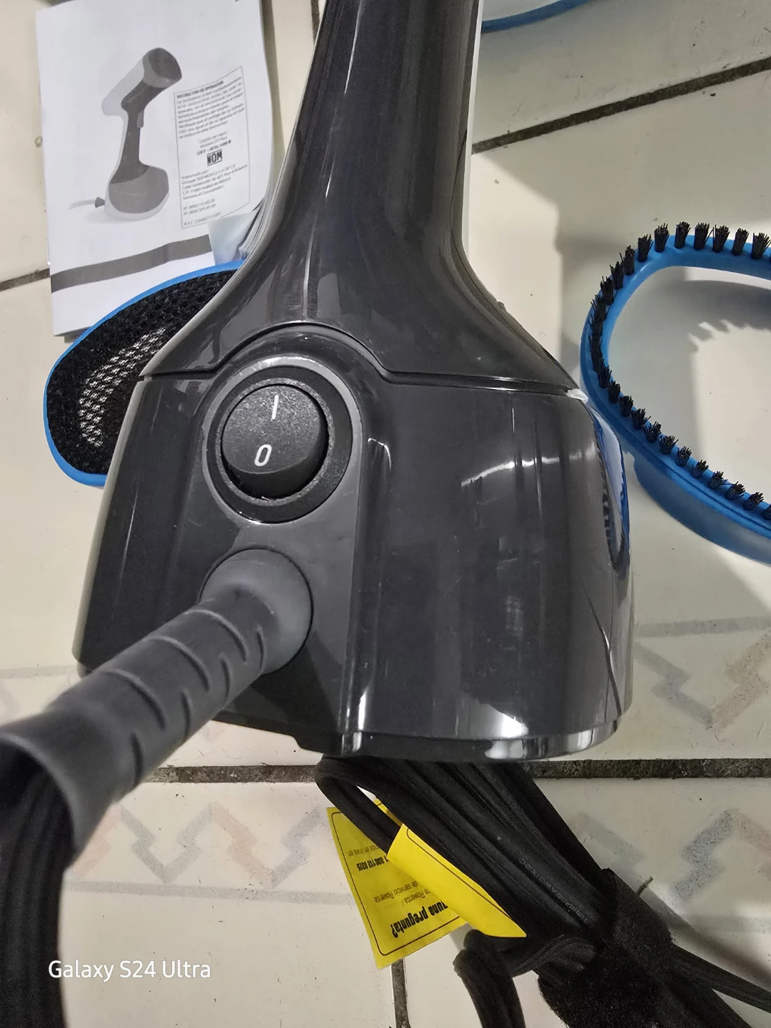 Rowenta Xcel Handheld Fabric Steamer DR7071 For Parts - photo 5