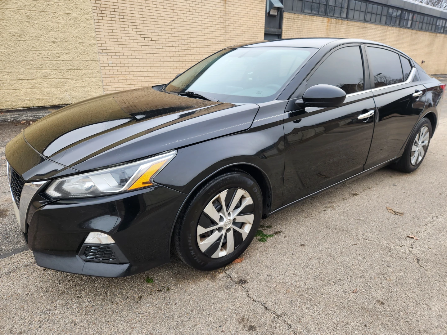 2020 Nissan Altima S - photo 2