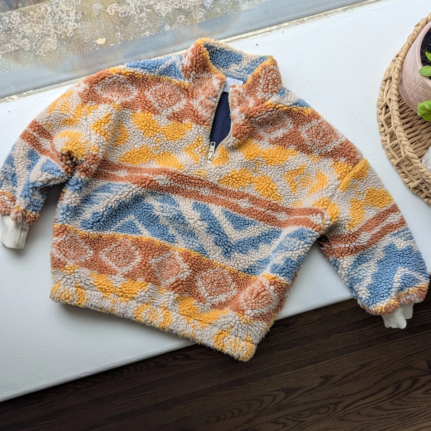 Zara Fleece Pullover Sweater