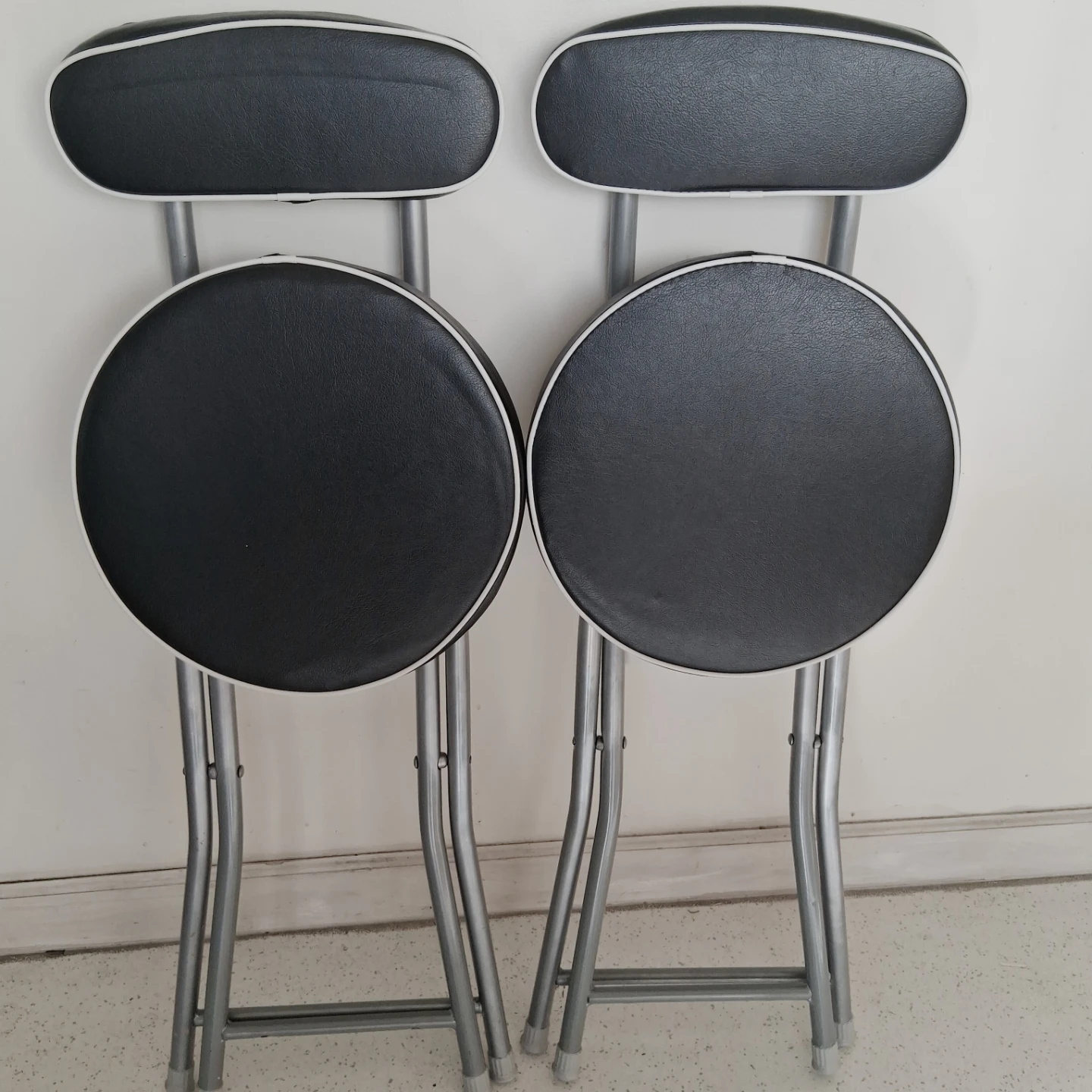 Foldable Chair