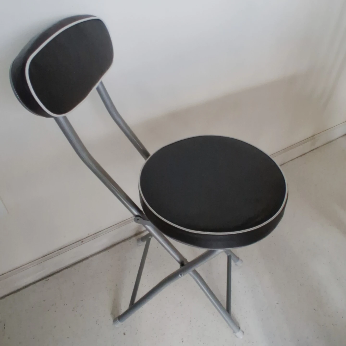 Foldable Chair - photo 3