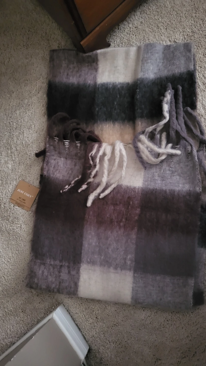 🧡 Just Cozy Plaid Scarf