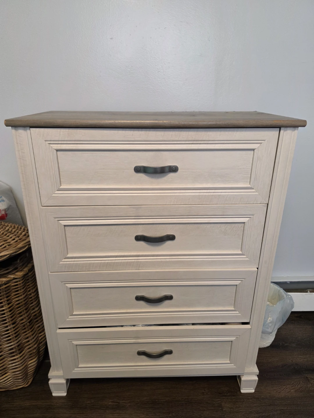 White 4-Drawer Chest