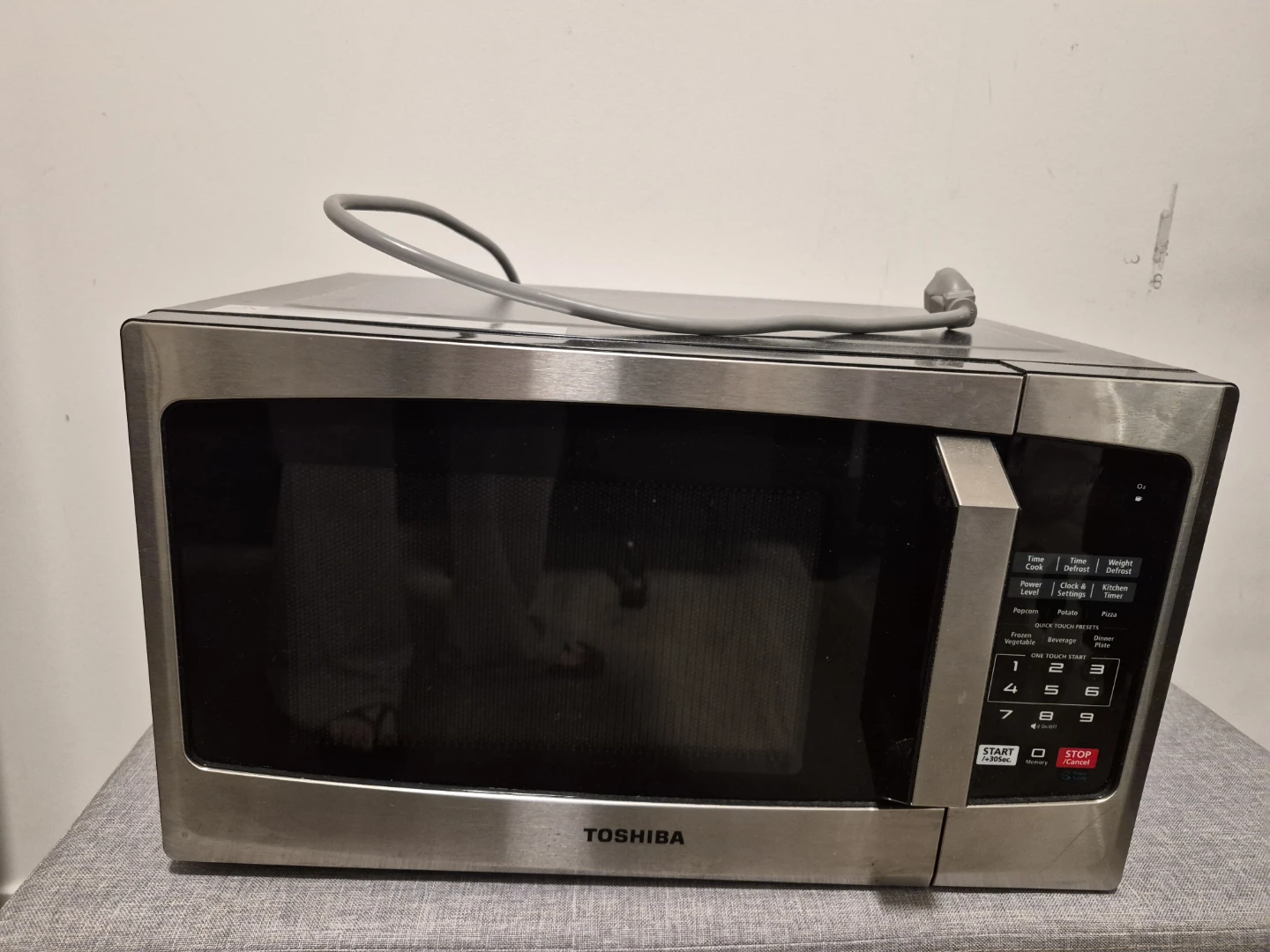 Microwave (Toshiba)