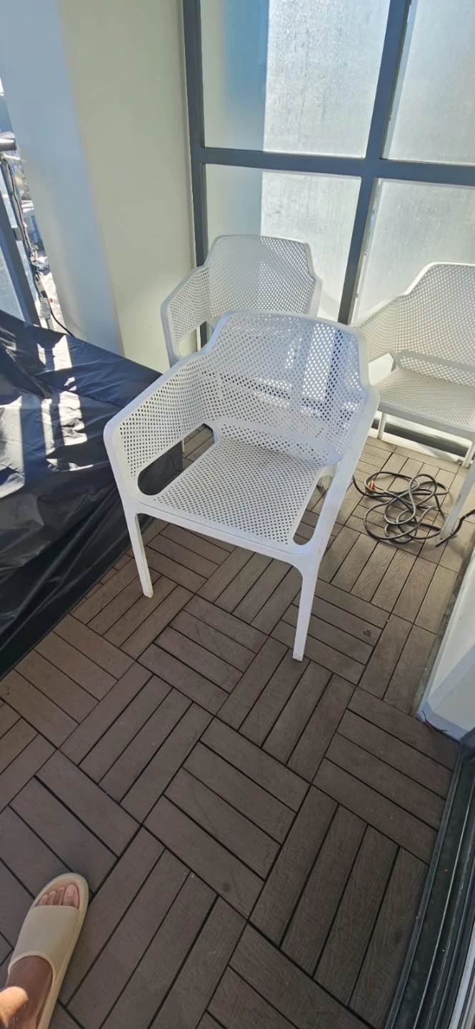 Nardi Net Arm Chairs - White (Set of 4)