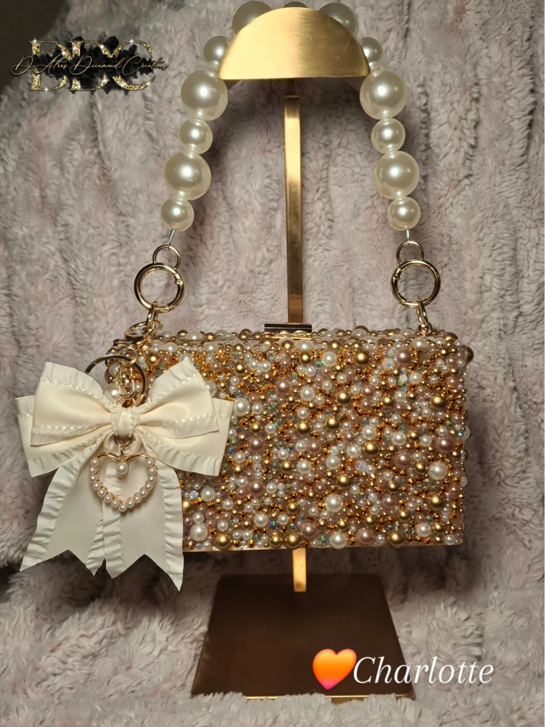 Hand Jeweled Evening Clutch Bag with Pearl Handle - photo 2